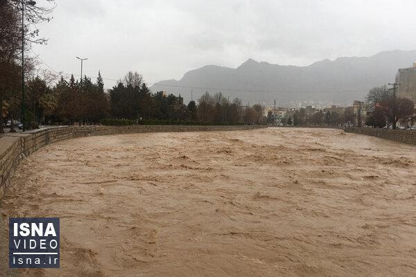 پیک سیلاب فردا بعدازظهر اتفاق می افتد پیک سیلاب فردا بعدازظهر اتفاق می افتد