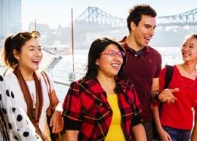 درخواست کانادا از بیشتر دانشجویان خارجی: تا برطرف محدودیت های سفر به کانادا نیایید