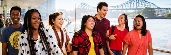 درخواست کانادا از بیشتر دانشجویان خارجی: تا برطرف محدودیت های سفر به کانادا نیایید